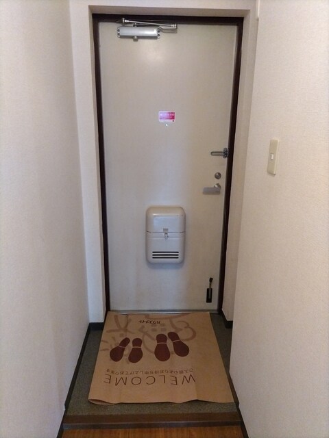 物件内観写真15　(玄関です)