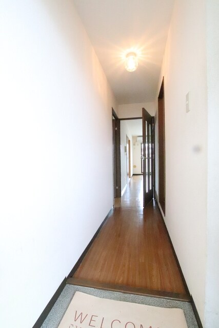 物件内観写真24　(玄関)