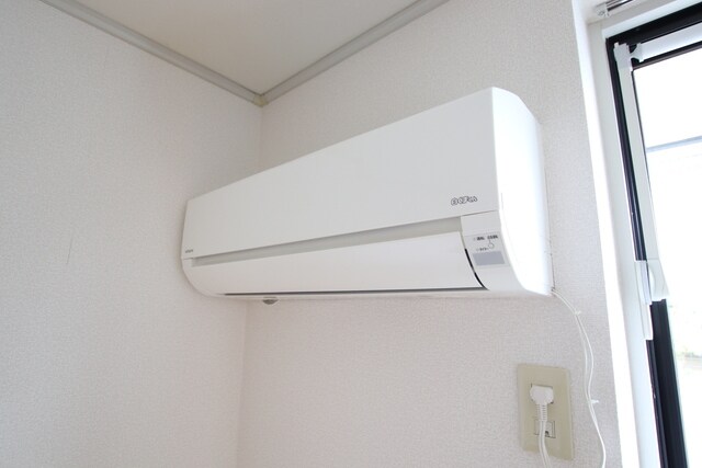 物件内観写真12　(エアコン)