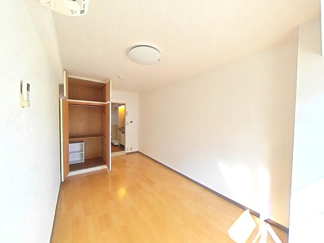 物件内観写真7　(洋室です♪)