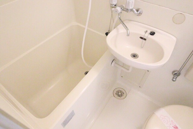 物件内観写真7　(バス／シャワールーム等)