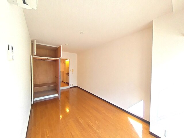 物件内観写真7　(洋室です♪)