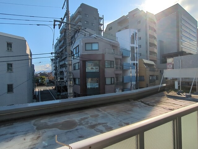 物件内観写真12　(バルコニーからの景色です♪)