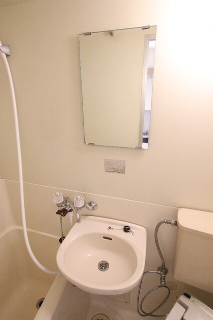 物件内観写真14　(洗面所です)