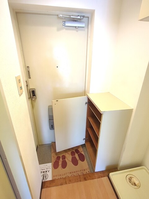 物件内観写真19　(玄関です♪)