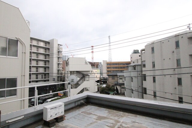 物件内観写真22　(バルコニーからの景色です)