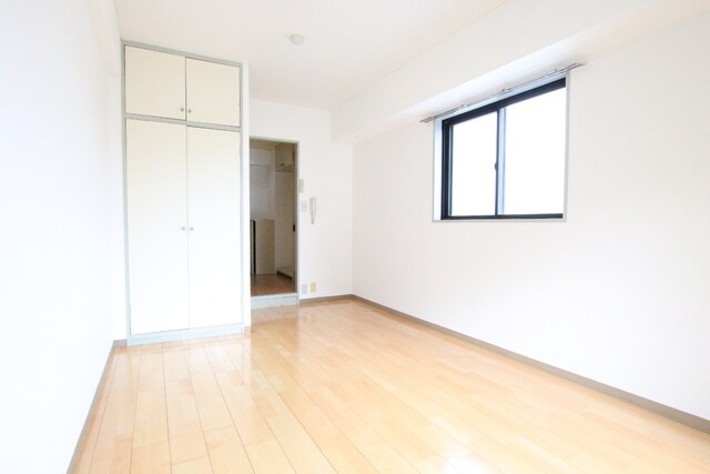 物件内観写真23　(洋室です)