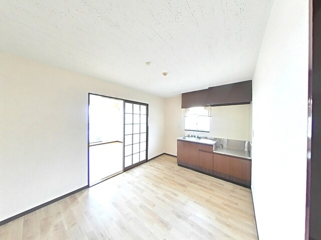 物件内観写真5　(DKです♪)