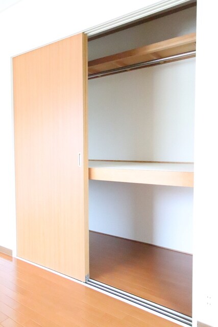 物件内観写真13　(収納)