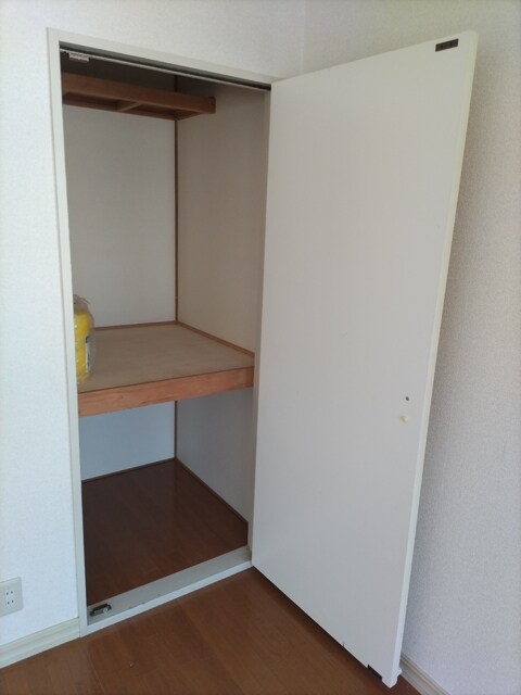 物件内観写真21　(収納です)