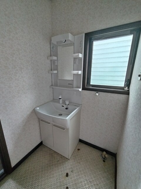 物件内観写真17　(脱衣所ありの洗面所です♪)