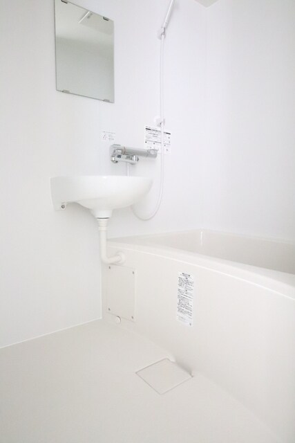 物件内観写真8　(バス／シャワールーム等)