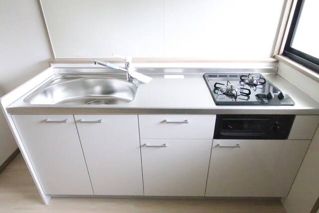 物件内観写真16　(2口コンロ付システムキッチン)