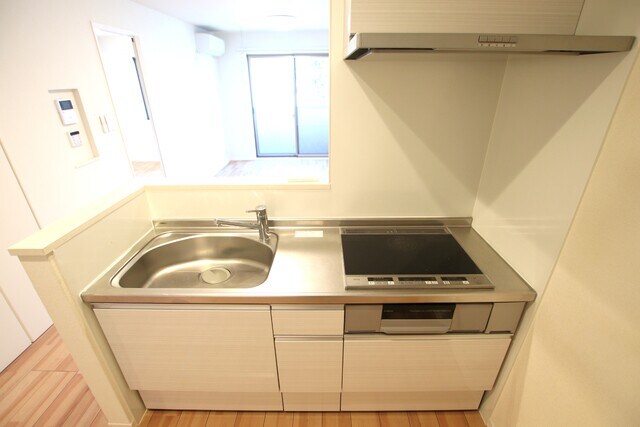 物件内観写真12　(システムキッチン♪)