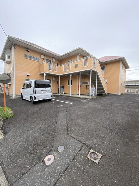 サンジュネスの物件外観写真