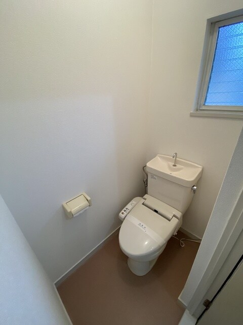 物件内観写真15　(トイレ♪)