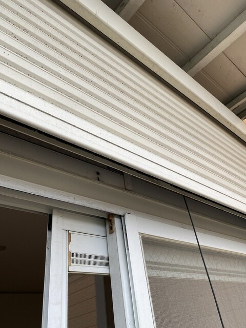 物件内観写真30　(シャッター♪)