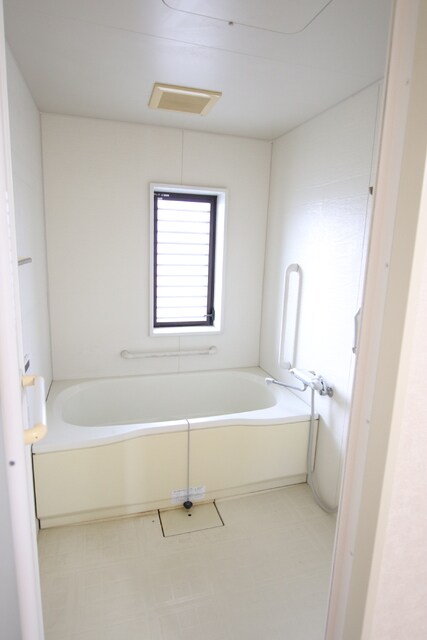 物件内観写真17　(浴室)