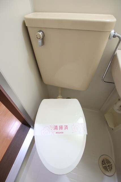 物件内観写真12　(★お手入れ簡単・浴室内シンプルトイレ★)