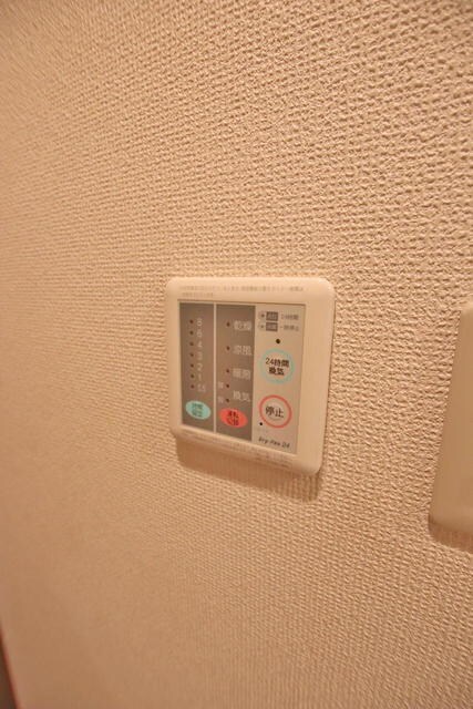 物件内観写真5　(※別室参考写真　)