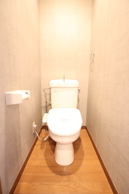 物件内観写真9　(★お手入れ簡単・浴室内シンプルトイレ★)