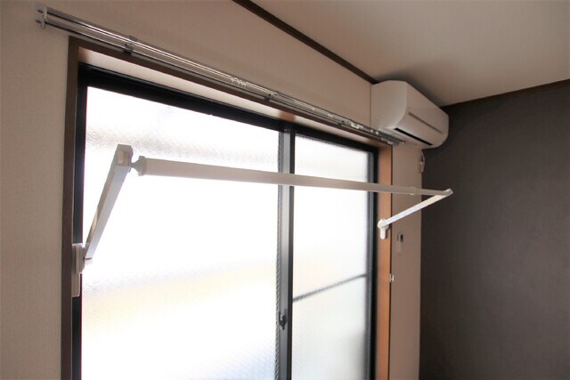 物件内観写真26　(★雨天時・外出時に便利な室内物干付き★)