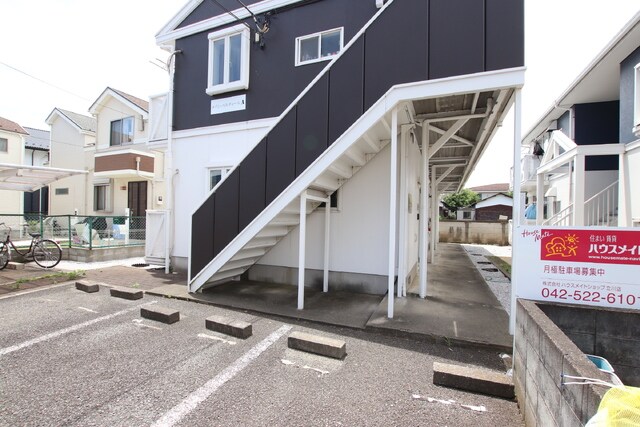 物件外観写真2　(★建物入口★)