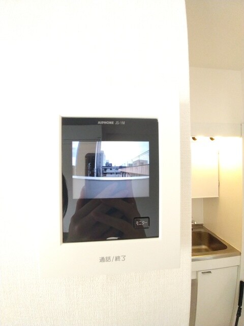 物件内観写真18　(★モニター付インターホン・訪問者が確認できて安心です★)