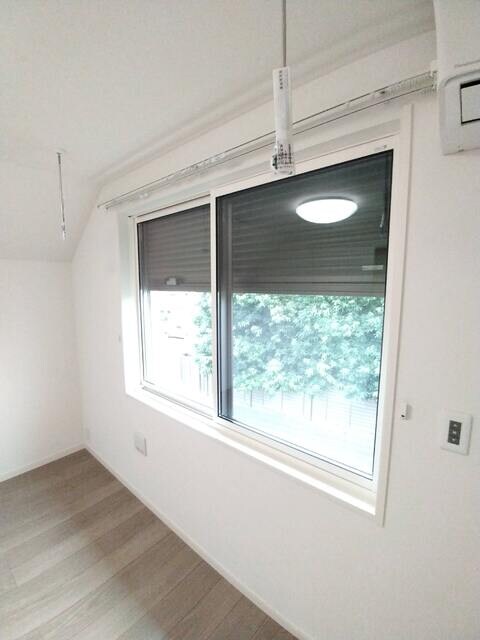 物件内観写真7　(建築中の写真となります。)