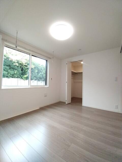 物件内観写真13　(建築中の写真となります。)