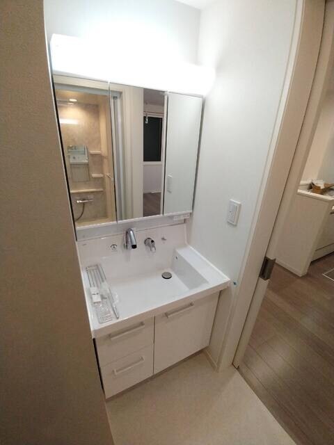 物件内観写真18　(建築中の写真となります。)