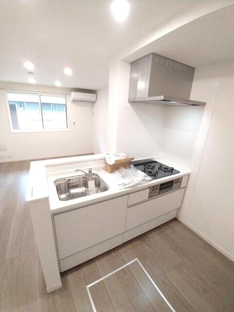 物件内観写真19　(建築中の写真となります。)