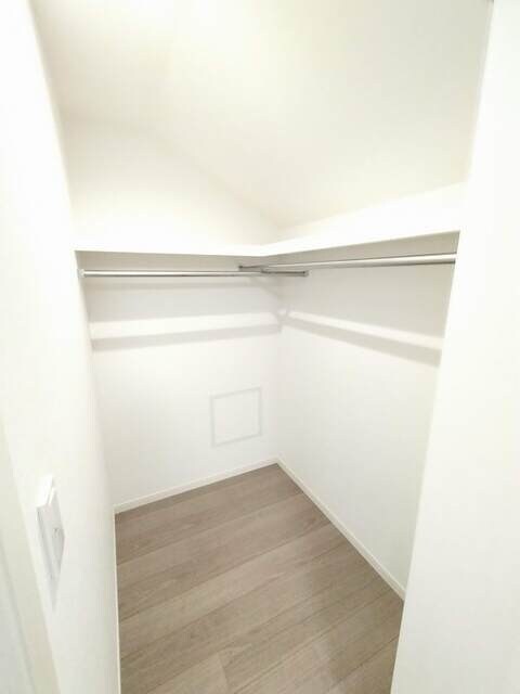 物件内観写真4　(建築中の写真となります。)