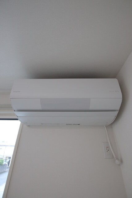 物件内観写真5　(建築中の写真です。)