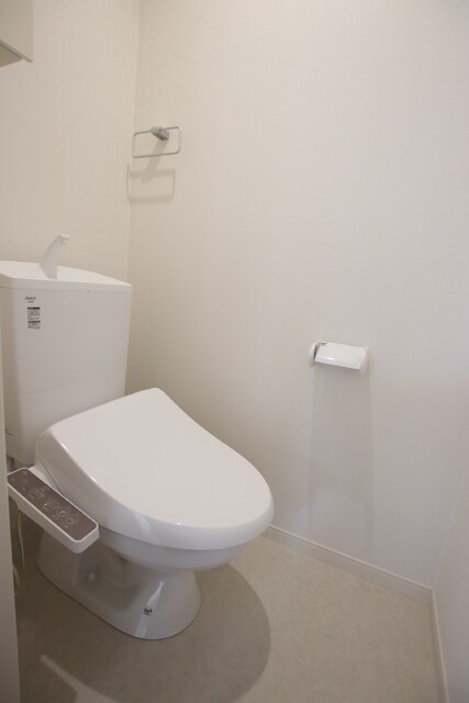 物件内観写真7　(建築中の写真です。)