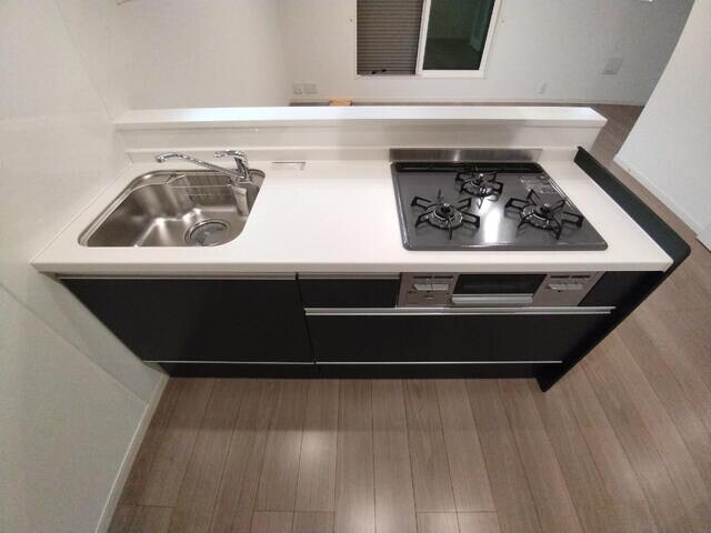 物件内観写真10　(建築中の写真となります。)