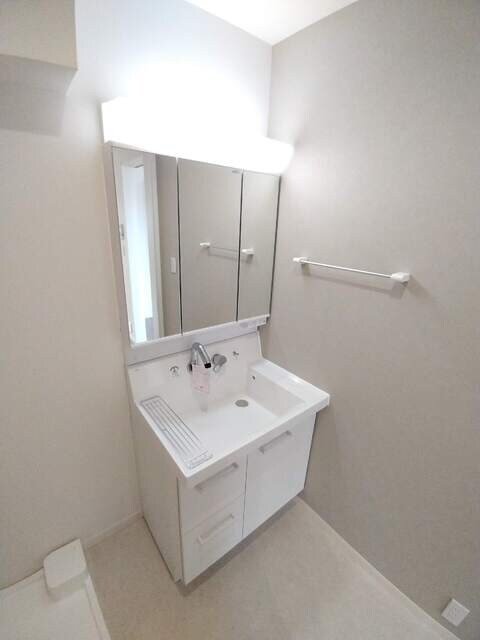 物件内観写真14　(建築中の写真となります。)