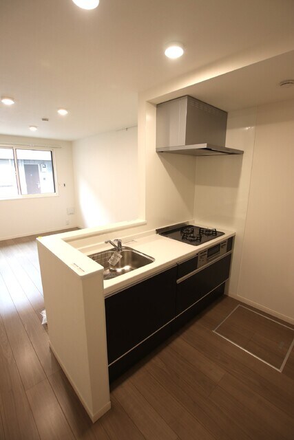 物件内観写真19　(建築中の写真です。)