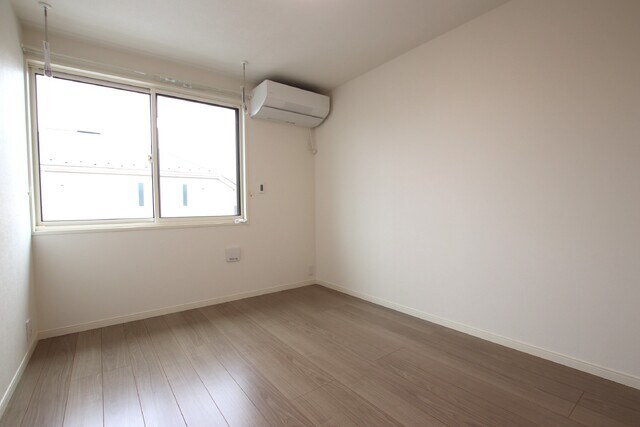 物件内観写真21　(建築中の写真です。)