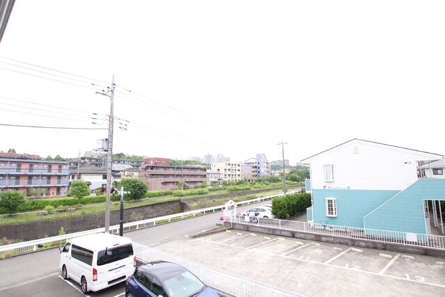 物件内観写真14　(バルコニーからの景色です♪)