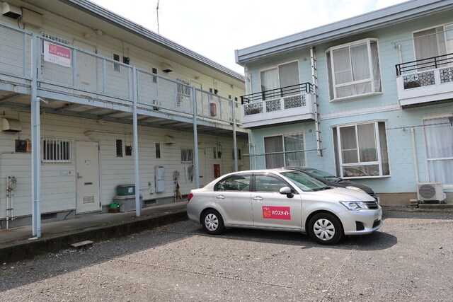 物件外観写真6　(駐車場♪有料・空き要確認)