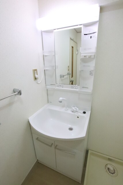 物件内観写真14　(洗面台☆彡)