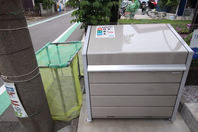 物件外観写真5　(ゴミ置き場)