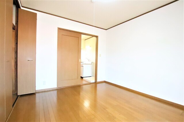 物件内観写真17　(居室☆彡)