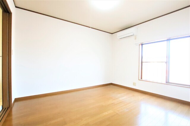 物件内観写真18　(居室☆彡)