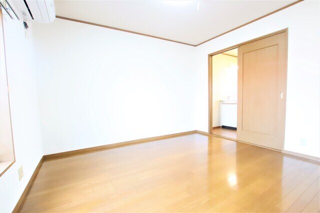 物件内観写真28　(居室☆彡)