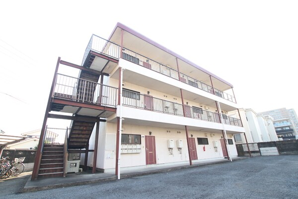 外観(★スーパーまで550ｍ買物便利★)