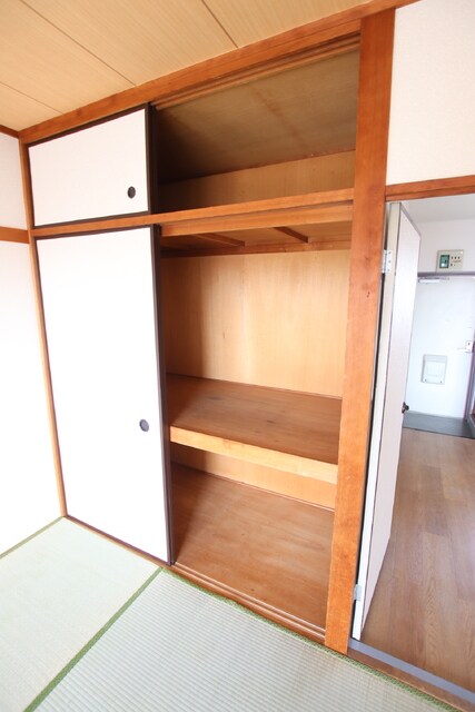 物件内観写真11　(★収納スペース★)