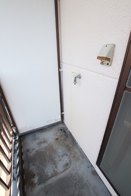 物件内観写真15　(★室外洗濯機置場★)