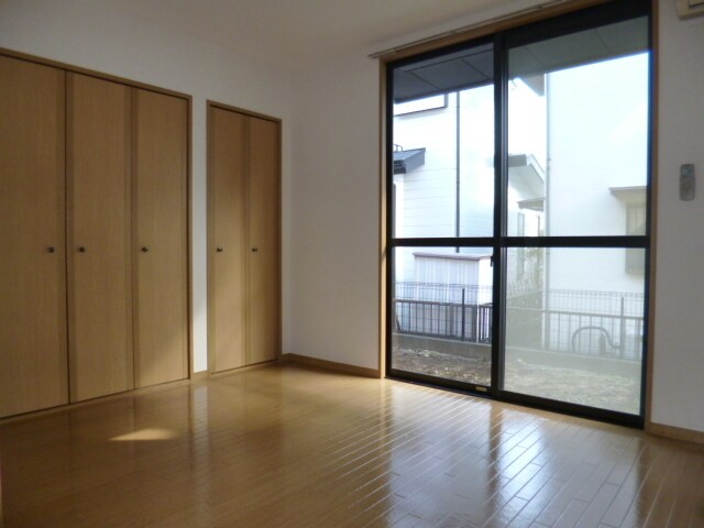 物件内観写真6　(洋室6帖)